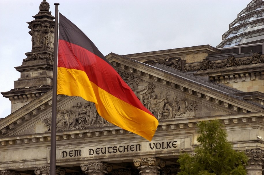 Siedzibą niemieckiego parlamentu jest gmach Reichstagu w centrum Berlina. /	blickwinkel /	McPHOTOs /PAP/DPA