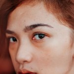 Siemię lniane nie tylko na żołądek czy włosy. Nakładaj 2 razy w tygodniu na brwi, a zaskoczysz się