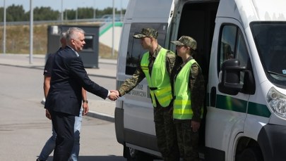 Siemoniak o kontrolach na polskich granicach: W zgodzie z Kodeksem Schengen
