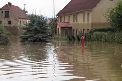 Sieniawka pod wodą; mieszkańcy bez pomocy 