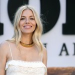 Sienna Miller Sienna Miller w oryginalnej stylizacji z futrem. Fani są podzieleni