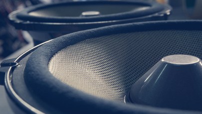 Sieradz: 28-latek za głośno słuchał muzyki – trafił za kratki