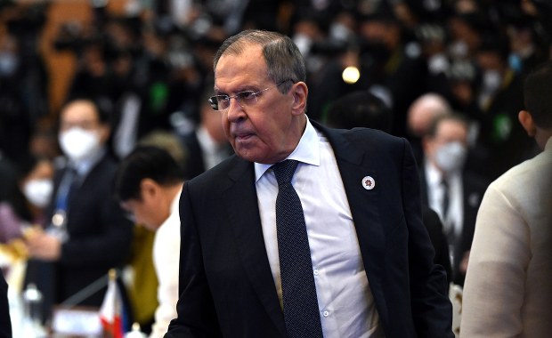 Siergiej Ławrow trafił do szpitala na Bali? Rosjanie zaprzeczają