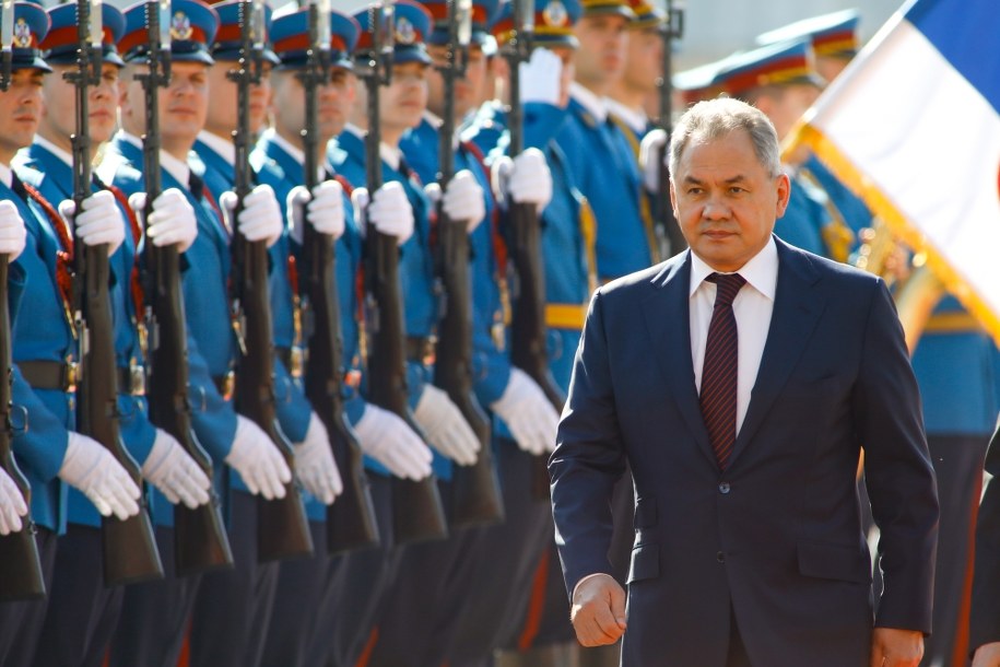 Siergiej Szojgu w Mariupolu. Rosjanie chwalą się odbudową miasta