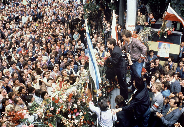 Sierpień 1980: Lech Wałęsa w Stoczni Gdańskiej fot. Jorma Puusa / Lehtikuva /AFP