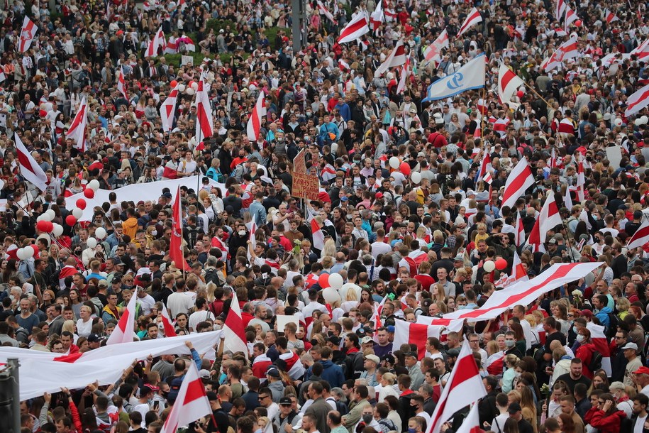 Sierpniowe protesty na Białorusi /TATYANA ZENKOVICH  /PAP/EPA