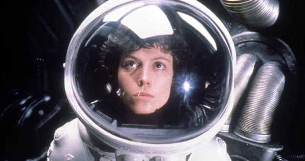 Sigourney Weaver w filmie "Obcy - 8. pasażer Nostromo" /materiały prasowe