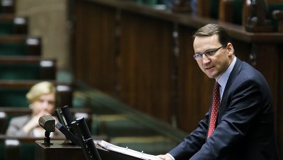 Sikorski broni Polaków na Wyspach