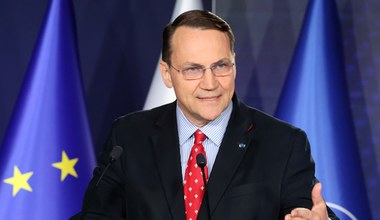 Sikorski odpowiada na zarzuty ws. otrzymania 100 tys. dolarów od ZEA