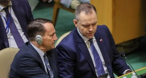 Sikorski ostrzega Nawrockiego. Rada Pokoju Trumpa niesie ryzyko dla Polski