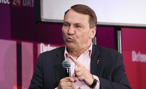 Sikorski żąda przeprosin. "Poleciłem niezwłocznie wezwać chargé d'affaires Izraela"