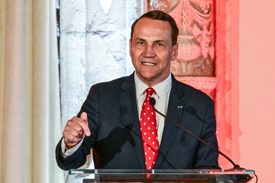 Sikorski złożył zeznania w sprawie Pegasusa /GIORGIO VIERA/AFP/East News /East News