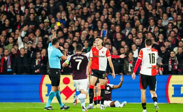 Siła wyższa, mecz przełożony na... wcześniej. Co z kibicami?