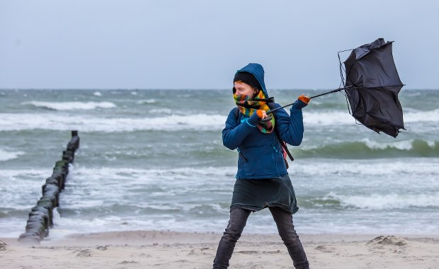 Silniej powieje w Zachodniopomorskiem. IMGW ostrzega