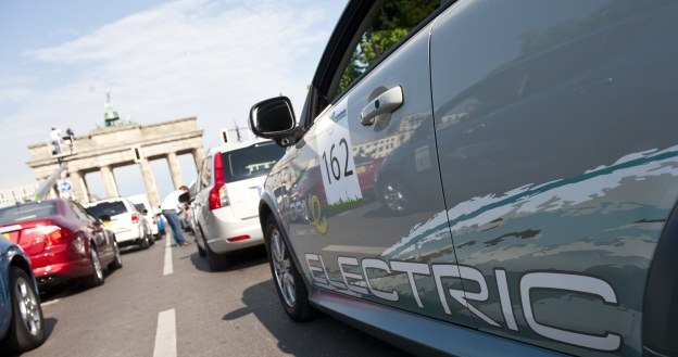 Silnik elektryczny wynaleziono prawie 200 lat temu... /AFP