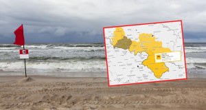 Silny wiatr nad Polską. Ostrzeżenia IMGW dla 13 województw