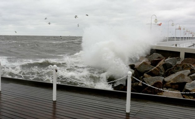 Silny wiatr nadciąga. RCB rozesłało alert