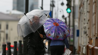 Silny wiatr w Polsce. Alerty pierwszego i drugiego stopnia