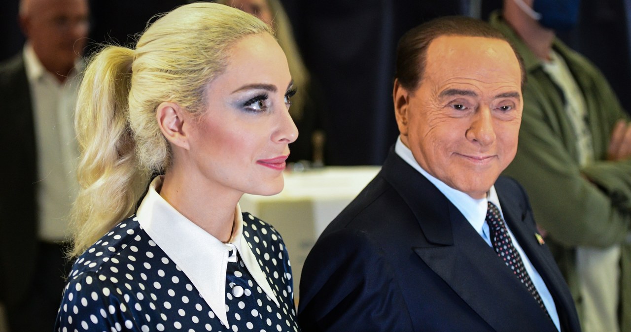 Silvio Berlusconi i jego narzeczona Marta Fascina triumfowali w tegorocznych wyborach /Getty Images