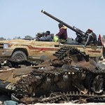 Siły NATO zniszczyły 25 czołgów Kadafiego