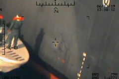 Siły zbrojne USA opublikowały nowe zdjęcia ataku na tankowiec