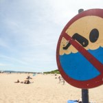 Sinice atakują kąpieliska. Sprawdź, gdzie nie można się kąpać