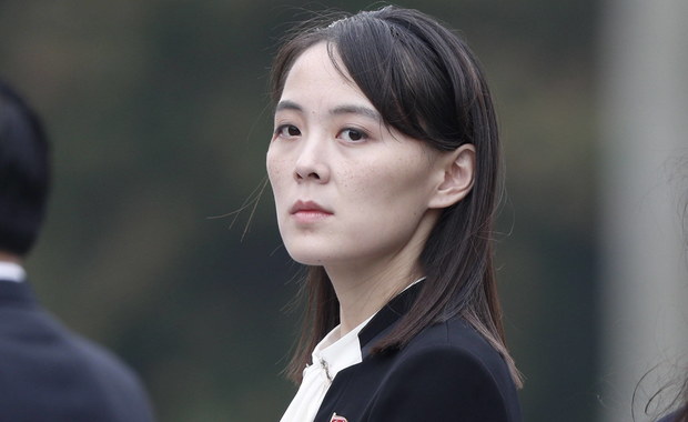 Siostra Kim Dzong Una zagroziła "unicestwieniem" Seulu z powodu Covid-19