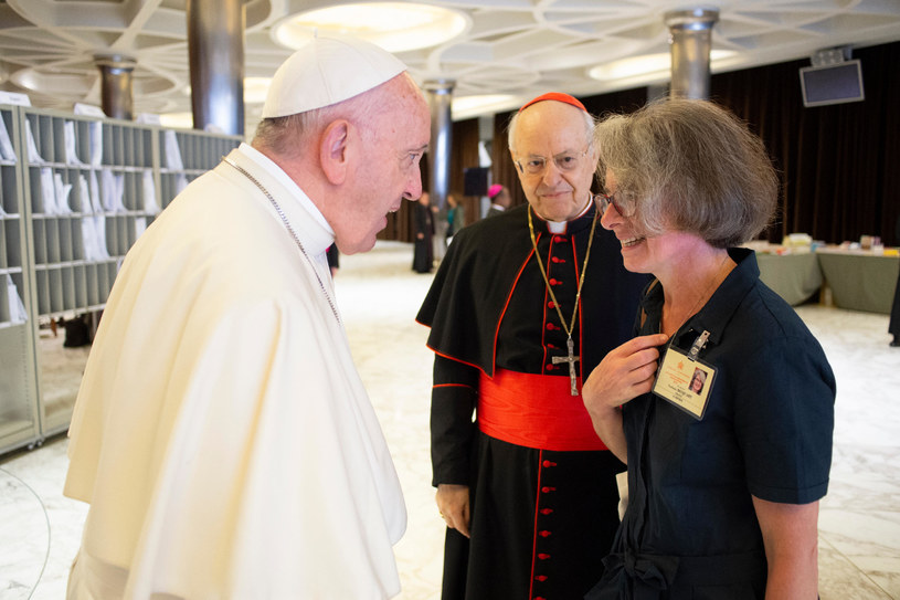 Siostra Nathalie Becquart podczas spotkania z papieżem Franciszkiem w 2018 roku /Wikipedia, CC BY-SA 4.0 /