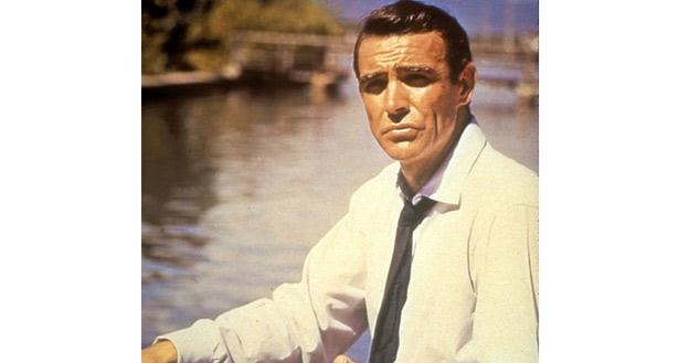 Sir Sean Connery jako James Bond w filmie "Dr No" (1962 rok) /materiały prasowe