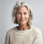 Siwe włosy mogą zachwycać. Odkryj najmodniejsze fryzury bez farbowania