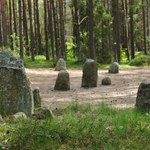 Skąd się wzięło "polskie Stonehenge"? Jego historia intryguje