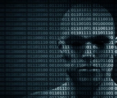 Skala cyberataków rośnie. Złodzieje kradną nie tylko pieniądze 