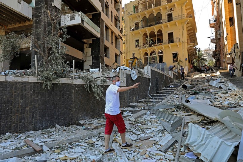 Skala zniszczeń w Bejrucie jest ogromna /AFP
