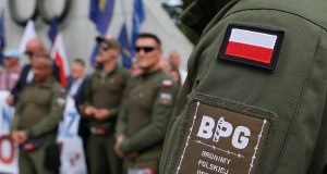 ​Skandal na Dworcu Centralnym. Udawali służby, wkroczyła prokuratura