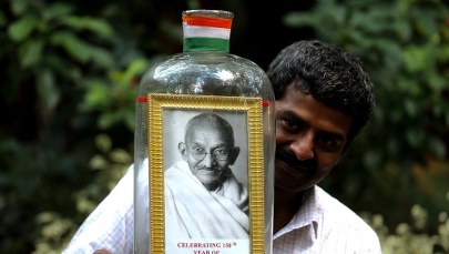 Skandal w Indiach: Z muzeum skradziono prochy Gandhiego