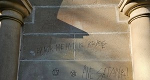 Skandal w Kalwarii Zebrzydowskiej. Wandale zniszczyli kaplice