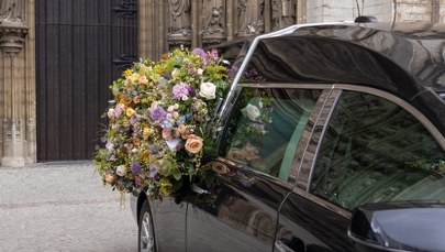 Skandal w krematorium. Setki ciał "porozrzucane bez ładu i składu"