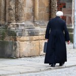 ​Skandal w Paryżu. Bohaterem polski duchowny