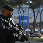 Skandal w policji. Włochy oburzone wymuszeniami za pozwolenie na pobyt