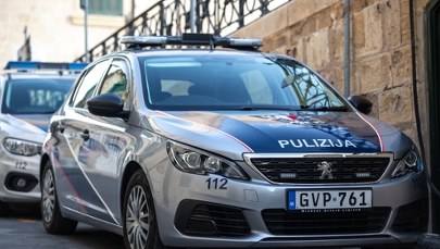 Skandal w samolocie na Maltę. Polscy kibice trafili prosto do radiowozu