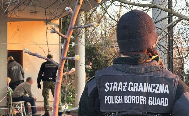 Skandal w urzędzie pracy. Pomagali nielegalnym migrantom