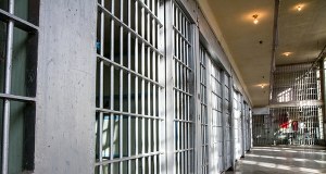 Skandal w więzieniu w Goleniowie. Wicedyrektor oskarżony o mobbing i molestowanie