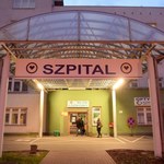 Skandaliczny poród w szpitalu w Starachowicach. Zwolniono osiem osób