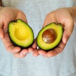 Skanerem w awokado. Gadżet w sklepach sprawdzi, czy jest dojrzałe