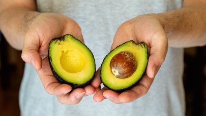 Skanerem w awokado. Gadżet w sklepach sprawdzi, czy jest dojrzałe