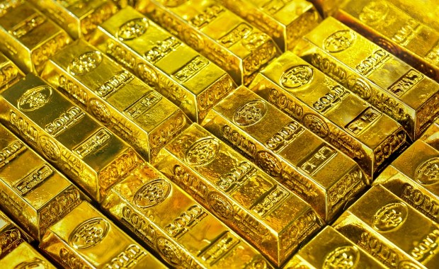 ​Skarb na wysypisku. 57-latek z Włoch przez pomyłkę wyrzucił 20 sztabek złota