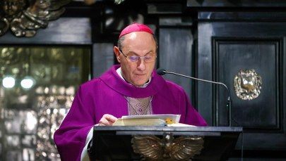 Skarcili parafian, że podczas Wielkiego Postu chodzą na dyskoteki. Jest reakcja prymasa