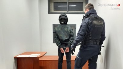 Skatował 52-latka drewnianą pałką. 18-latek z Katowic z zarzutem usiłowania zabójstwa