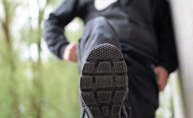 Skatował za przezwiska. 43-latek odpowie za zabójstwo