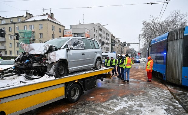 Skatowany mężczyzna w bagażniku. Porywacze aresztowani
